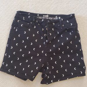 Black denim shorts with semi moon